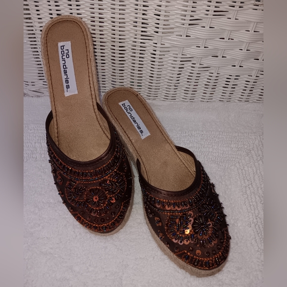 No Boundaries~Brown Neutral Sequin Beaded Espadrille Wedge Sandals - Picture 12 of 14